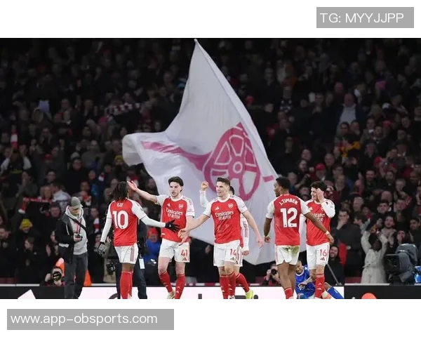 哈格里夫斯：阿森纳有可能赢得四冠王，他们阵容既有深度又有实力