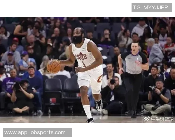 卢指导谈绿军防守策略重点限制小卡与哈登发挥 卢指导谈绿军防守策略重点限制小卡与哈登发挥