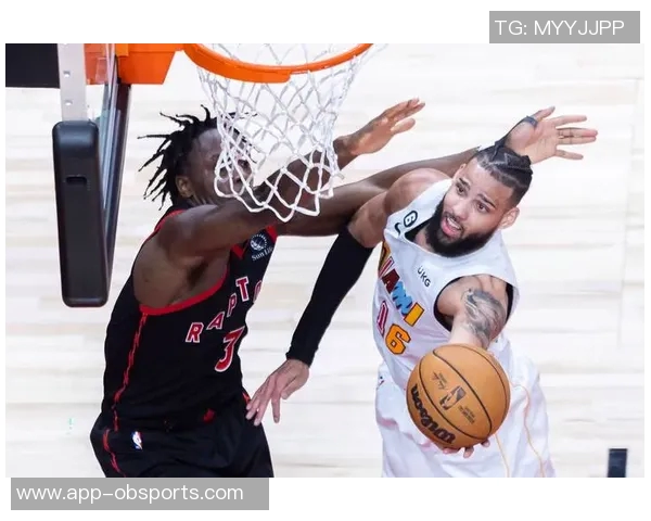 小佩顿定妆照发布迎来职业生涯第十季展现落选秀的励志精神